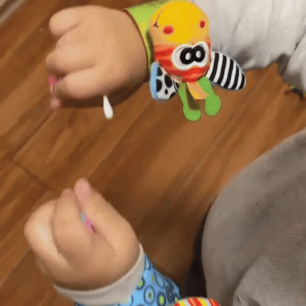 HappyFeet | Stimulerar sinnena med rörelse - Babystrumpor
